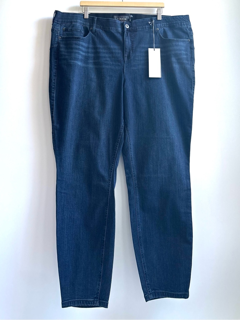 Torrid Premium Stretch Bombshell Skinny High Rise Dark Wash Blue Jeans Size 26R